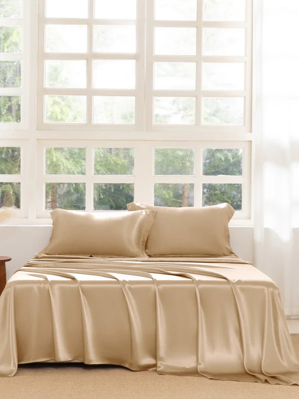 22 Momme Silk Sheet Set with Sham Pillowcases