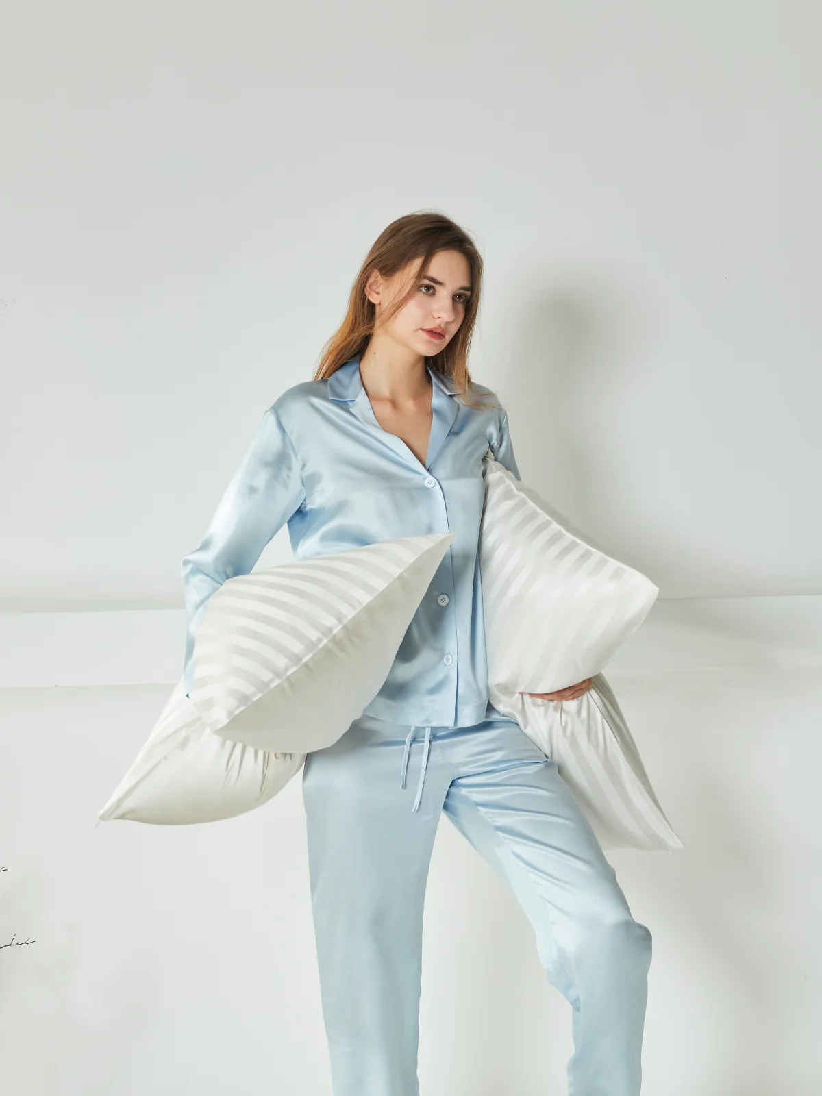 22 Momme Striped Silk Pillowcase - Image 4