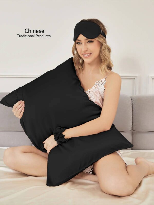 Premium 30 Momme Silk Pillowcase with Matching Accessories - Image 2