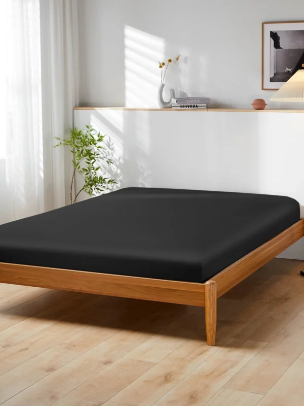 25 Momme Silk Fitted Sheet - Image 4