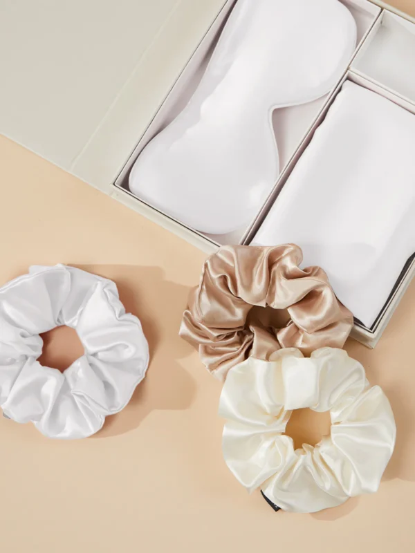 Silk Beauty Sleep Set - Image 5