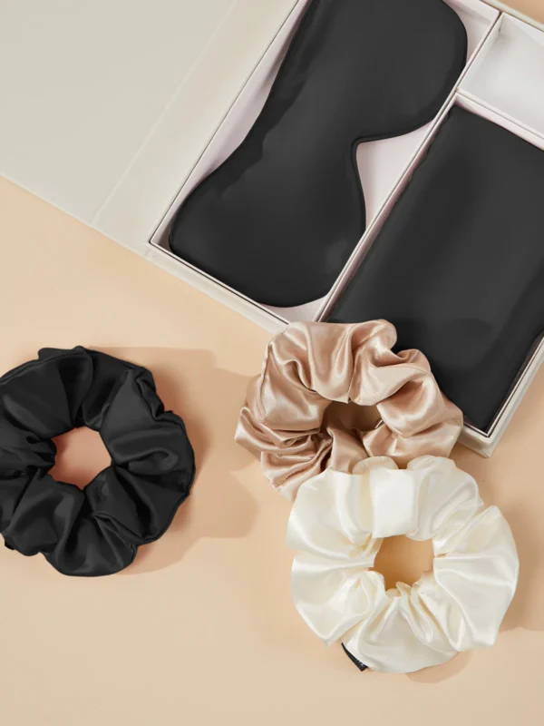 Silk Beauty Sleep Set - Image 4