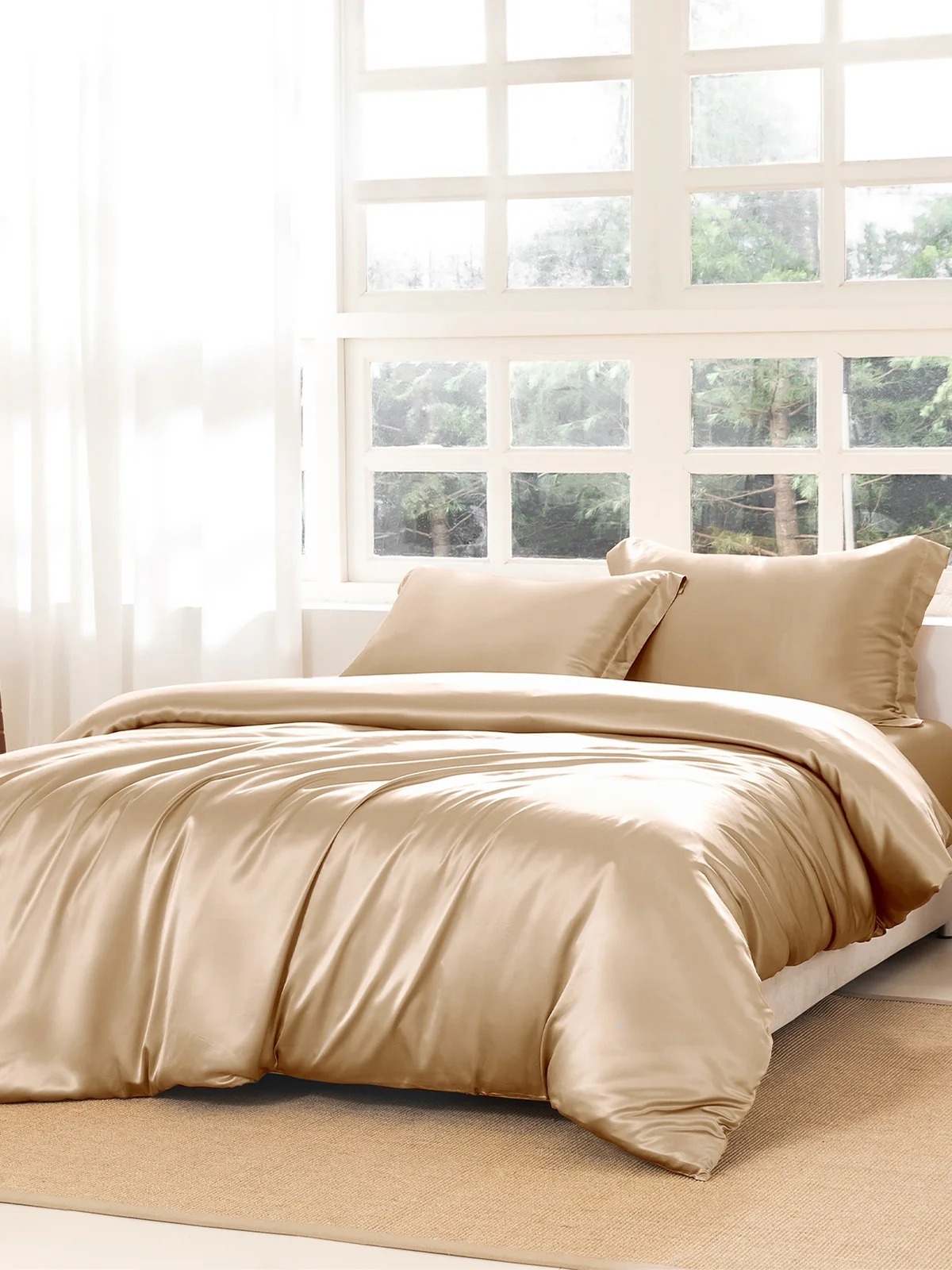 22 Momme Silk Duvet Cover Set (4 Pieces) - Image 2