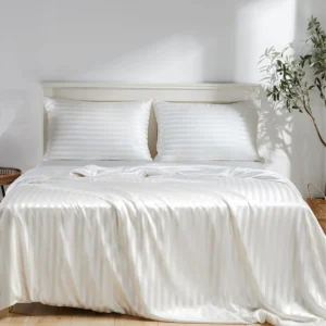 22 Momme Striped Silk Duvet Cover Set (3 Pieces)