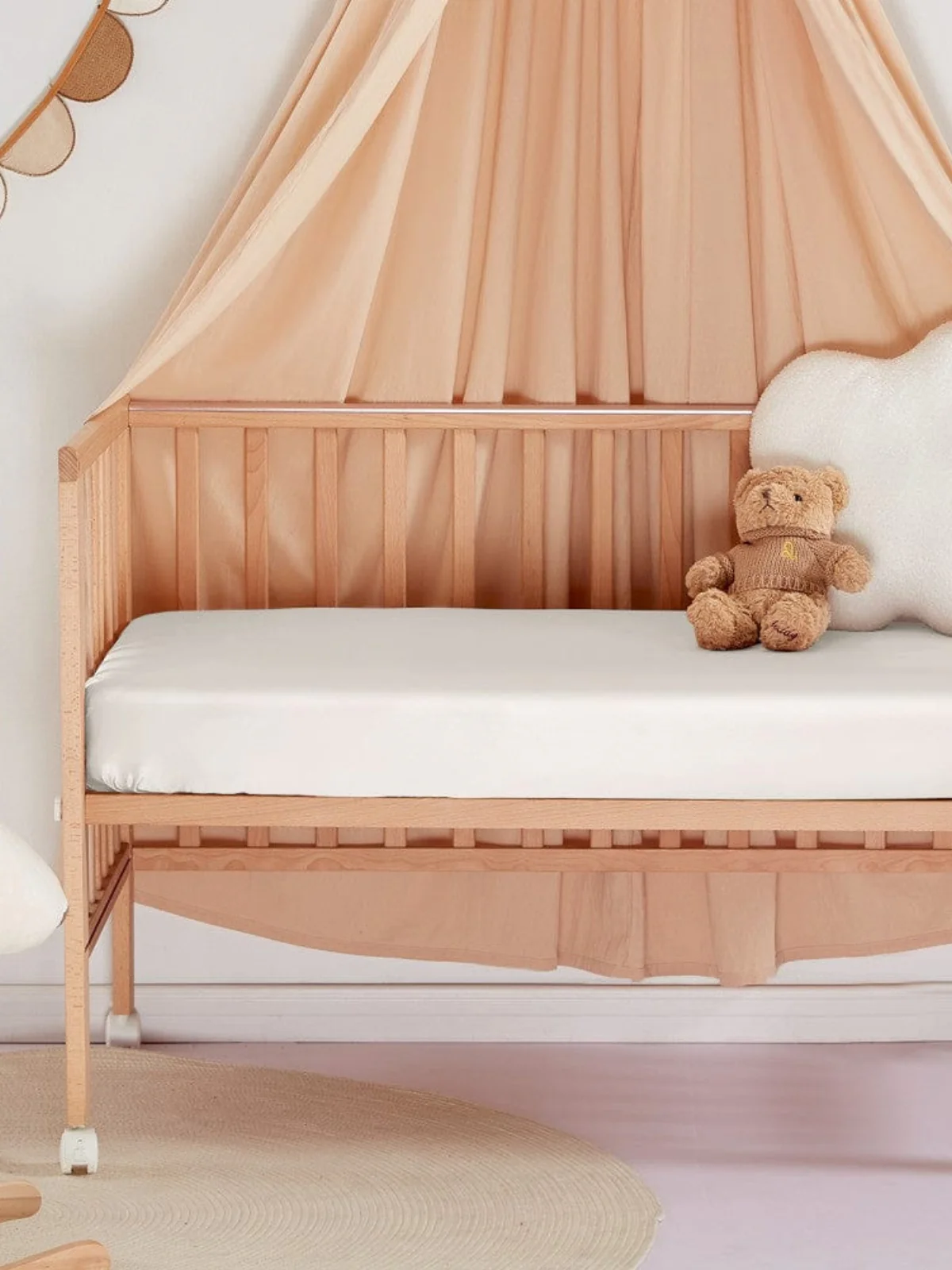 19 Momme Crib Silk Fitted Sheet - Image 3