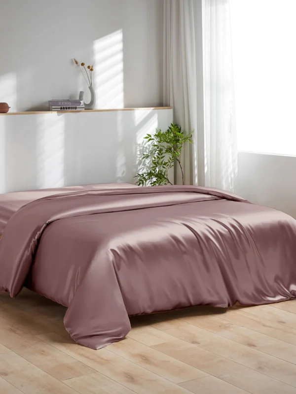 Washable 19 Momme Champagne Silk Duvet Cover - Image 11
